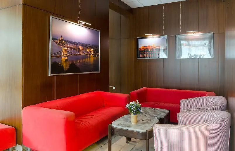 Apartment Young Center Budapest Hungary