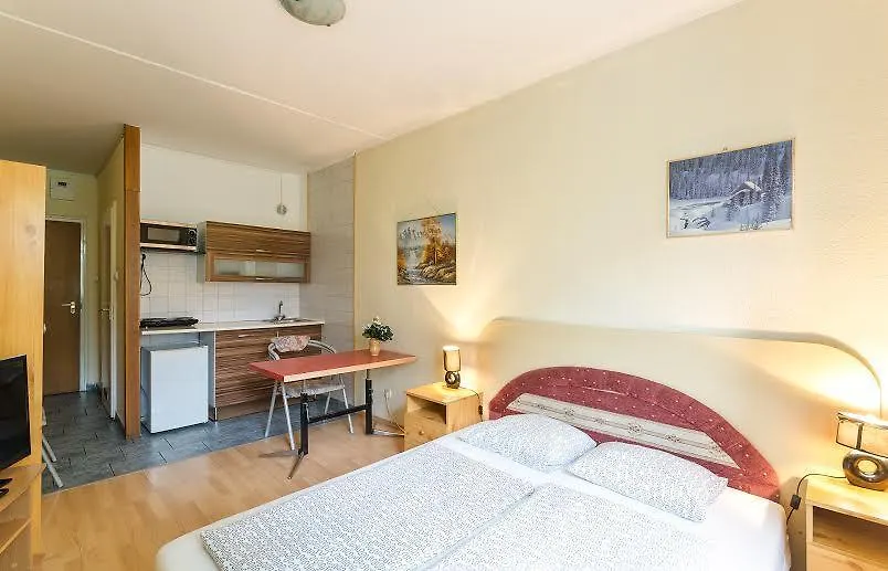 Apartment Young Center Budapest